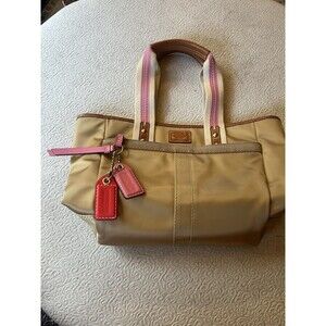 Vintage Coach shoulder bag /tote Microfiber Beige-Gold